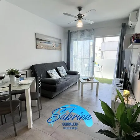 Grazioso Al Bristol Sunset Vista Apartment *