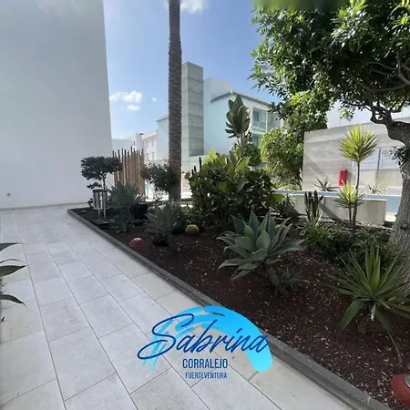 Grazioso Al Bristol Sunset Vista Apartment *